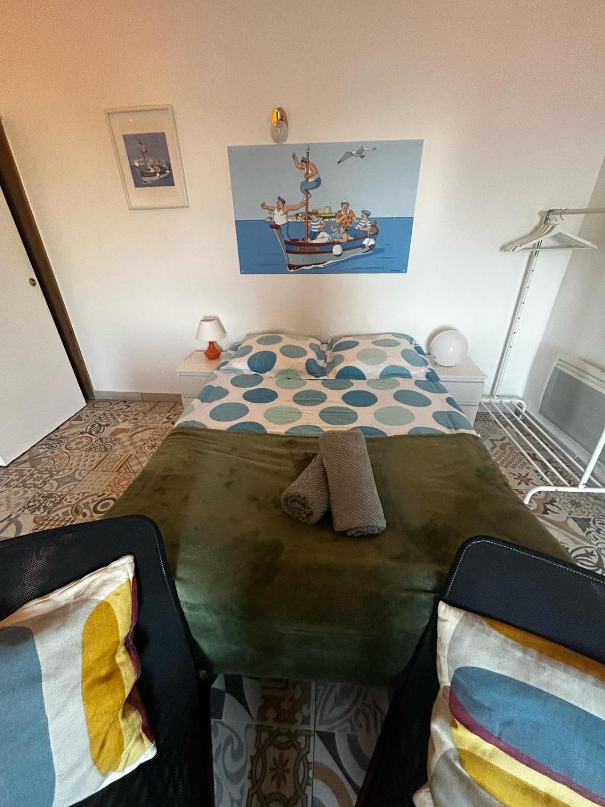 Le Petit Malmousque Lägenhet Marseille Exteriör bild
